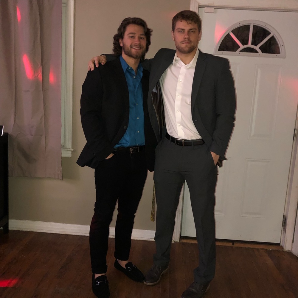 Meet your Posher, Zach